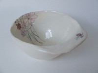 http://www.francesleeceramics.com/files/gimgs/th-10_home flowers large bowl-web.jpg